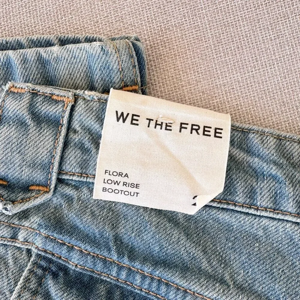 NWT Free People We The Free Flora Low-Rise Bootcut Jeans Kismet Blue 26